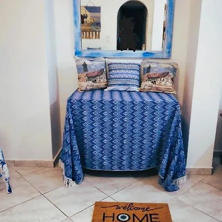 Apartment Phaedra Traditional