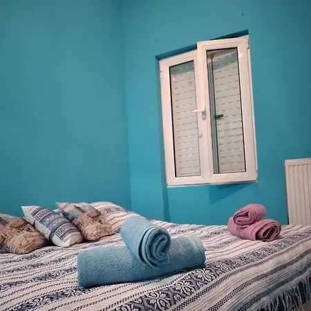 Apartment Phaedra Traditional