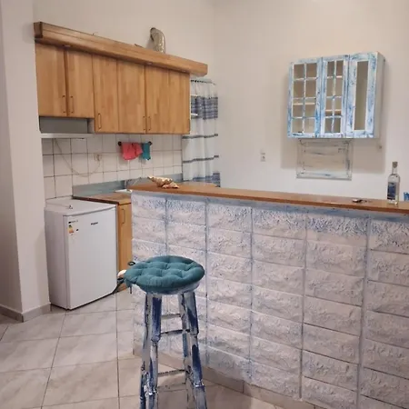 Phaedra Traditional Apartment